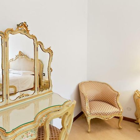 Venice Castello Elegant Apartment Bagian luar foto