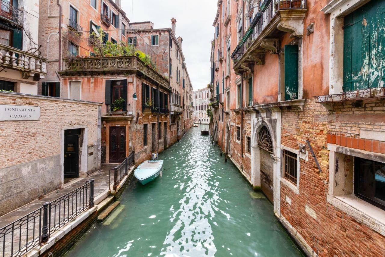 Venice Castello Elegant Apartment Bagian luar foto